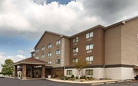 Best Western Plus West Akron Inn & Suites